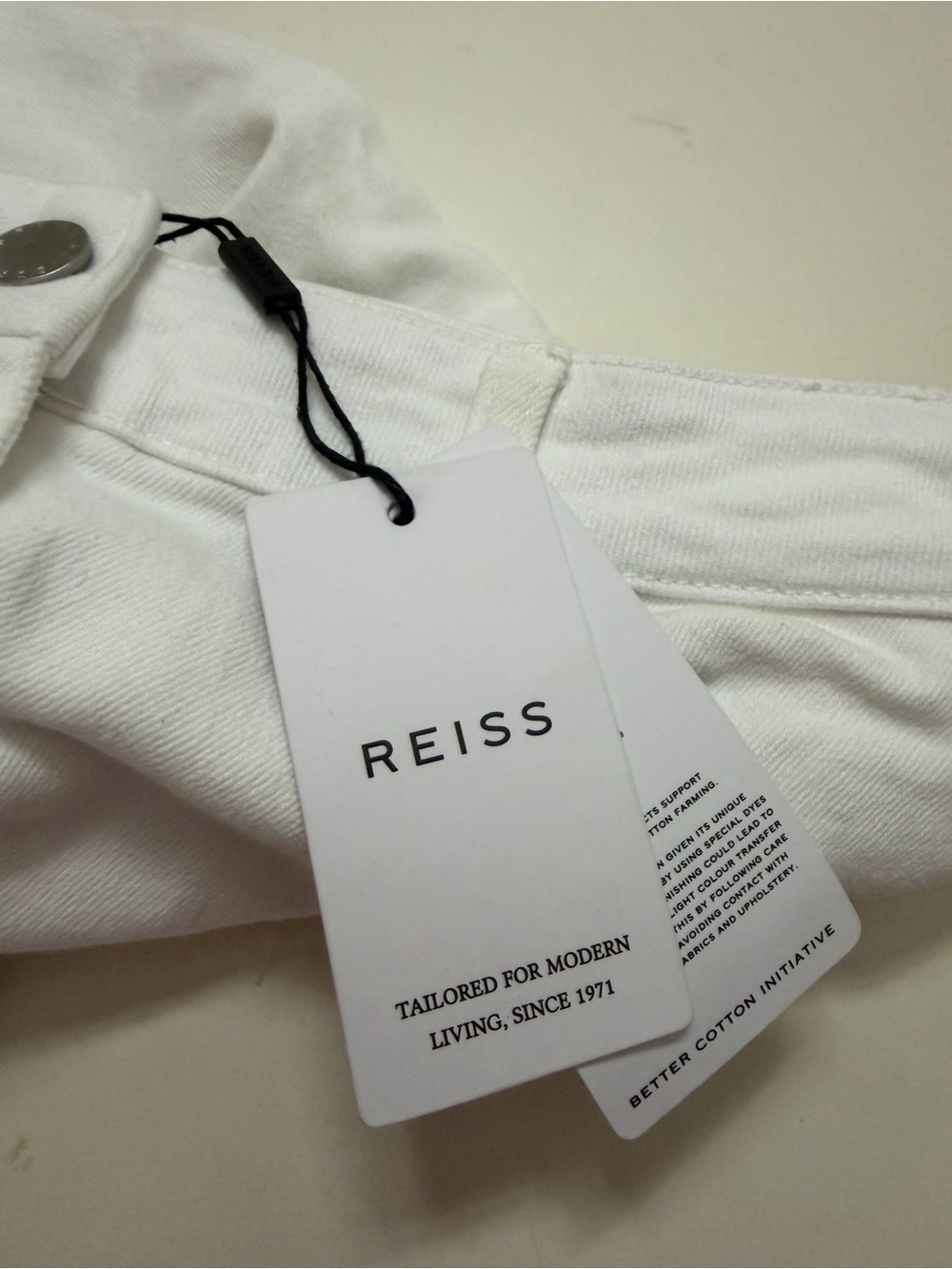🆕Reiss -  High-Rise Flare Jeans - Picture 7 of 15
